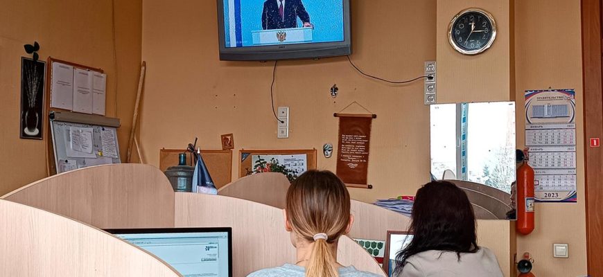 ПРОВЕСТИ АНАЛИЗ ИМЕЮЩЕЙСЯ СТАТИСТИКИ ОТНОСИТЕЛЬНО ПОКАЗАТЕЛЕЙ МИНИМАЛЬНОЙ ЗАРАБОТНОЙ ПЛАТЫ ЗА ТЕКУЩИЙ ФИНАНСОВЫЙ ГОД В РОССИЙСКОЙ ФЕДЕРАЦИИ А ТАКЖЕ ОЖИДАЕМОГО ПОВЫШЕНИЯ МИНИМАЛЬНОЙ ЗАРАБОТНОЙ ПЛАТЫ С 1 ЯНВАРЯ 2023 ГОДА